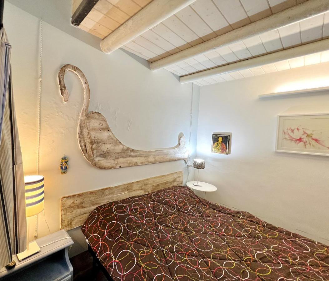 Casa Della Ghiacciaia Villa Capo dʼOrlando Eksteriør billede